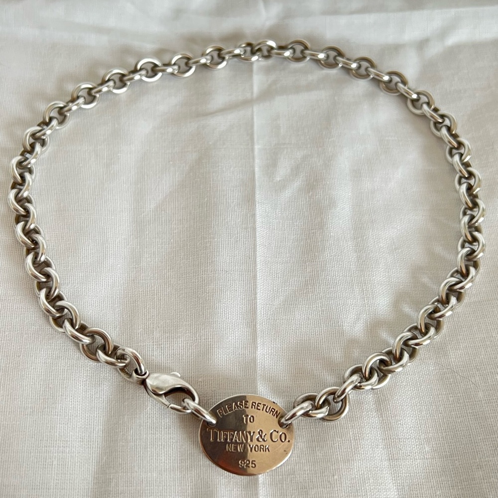 Tiffany & Co. Return to Tiffany 925 Sterling Silver Oval Tag Choker Necklace